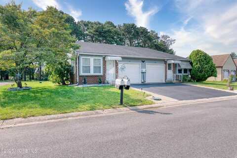 6 Ardmore Street, Whiting, NJ 08759