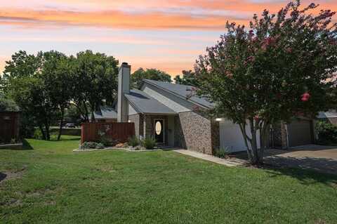 1611 Willow Lane, Euless, TX 76039