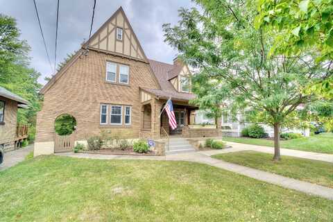 33 Hartweg Avenue, Fort Thomas, KY 41075