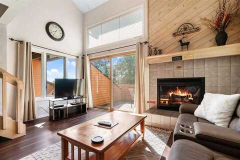 4749 S Pleasantview, Harbor Springs, MI 49740