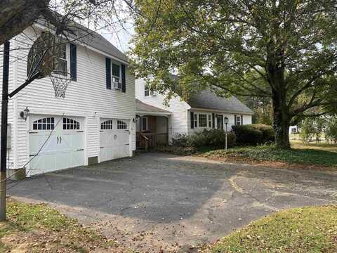 4 Washington Street, Hudson, NH 03051