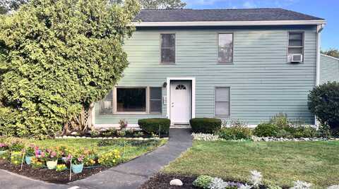 305 Piscassic Street, Newmarket, NH 03857