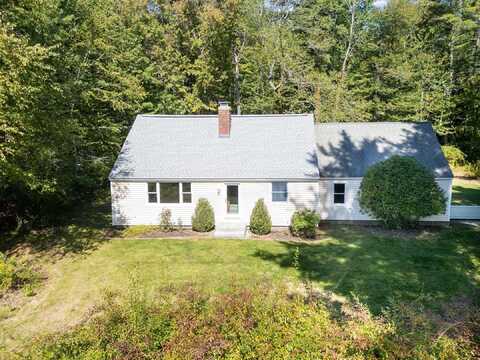 67 North Road, North Hampton, NH 03862