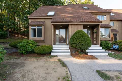 12 Clinton Court, Merrimack, NH 03054