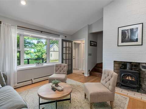 232 Lefebvre Lane, Williston, VT 05495