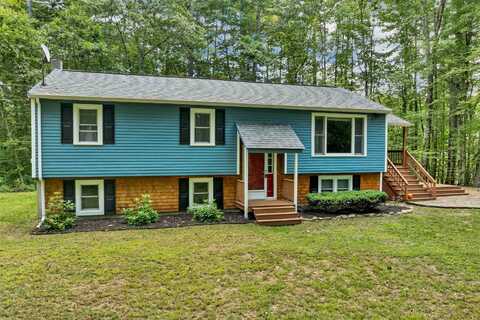 21 Jennifer Lane, Raymond, NH 03077