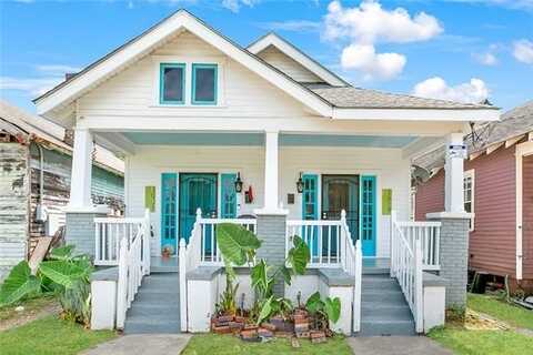 1029 LAMANCHE Street, New Orleans, LA 70117
