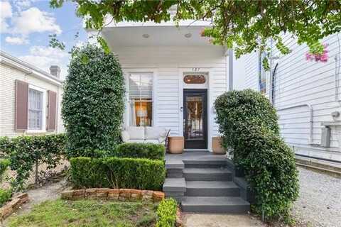 127 ALVIN CALLENDER Street, New Orleans, LA 70118