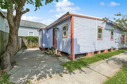 843 ELMIRA Avenue, New Orleans, LA 70114
