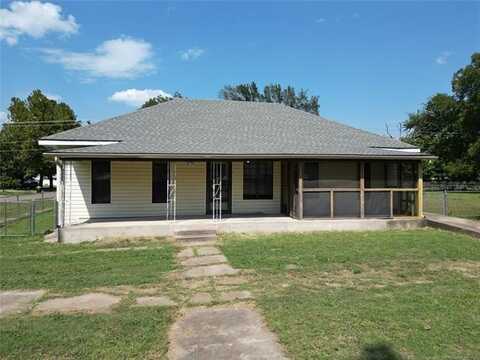 830 W 13th, Ada, OK 74820