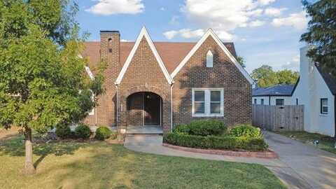 1543 S Columbia Place, Tulsa, OK 74104