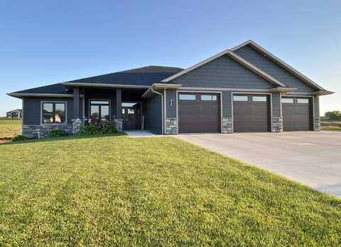 1935 2nd Ave SE, Le Mars, IA 51031