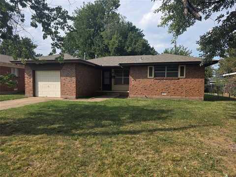 4725 Woodview Drive, Del City, OK 73115
