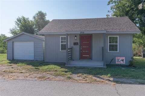 106 Slant Street, El Reno, OK 73036