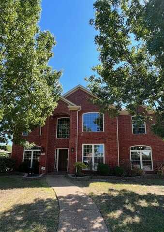 3804 Creekside Lane, Carrollton, TX 75010