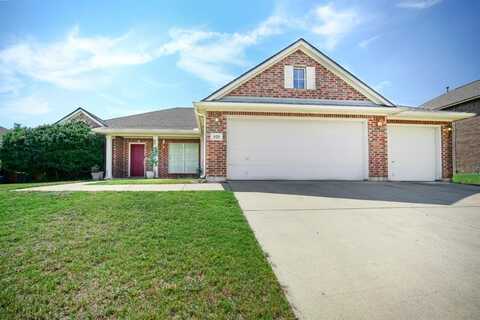 929 Sequoia Way, Saginaw, TX 76131