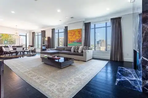 2525 N PEARL Street, Dallas, TX 75201