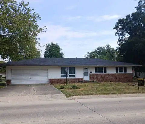 624 S East, Olney, IL 62450