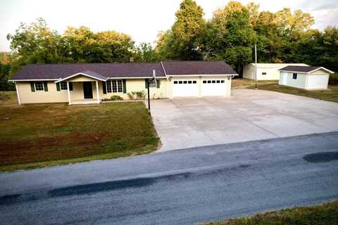 1002 Shumaker Rd, Villa Ridge, IL 62996