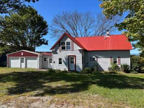 535 Enfield Rd., Lincoln, ME 04457
