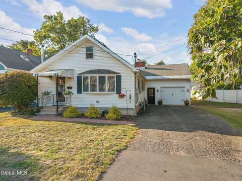 2101 Hollywood Avenue, Rotterdam, NY 12306