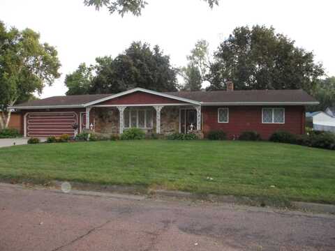 1314 14th Street, Hawarden, IA 51023