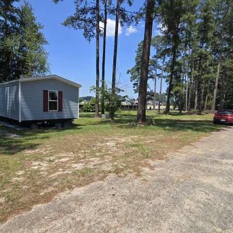 104 Joseph Dr., Raeford, NC 28376