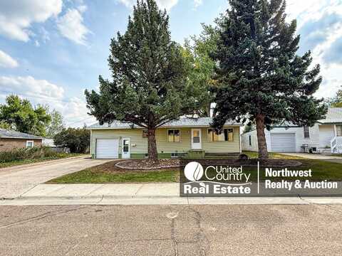 216 & 216 1/2 S 8th St E, Malta, MT 59538