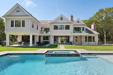 23 Peach Farm Lane, East Hampton, NY 11937