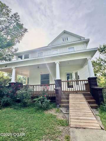602 Oak Street, McCune, KS 66753
