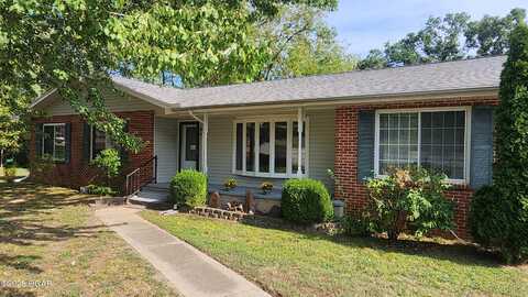 1308 York Drive, Carl Junction, MO 64834