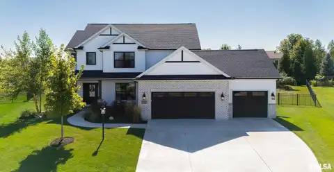 3000 W Saddle Creek Drive, Dunlap, IL 61525