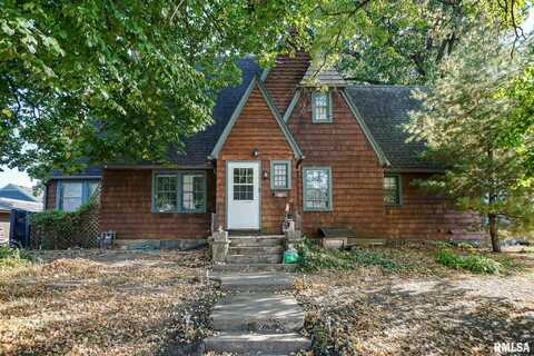 500 LAKESIDE Avenue, Pekin, IL 61554