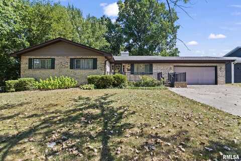 852 N OXFORD Road, Springfield, IL 62702