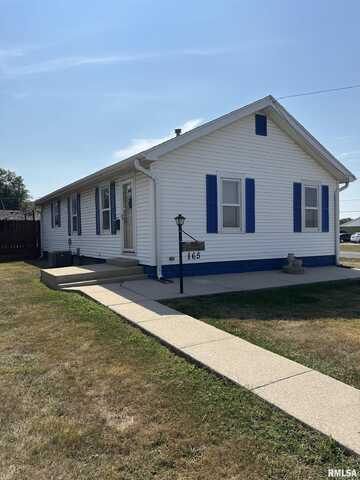 865 W Superior Avenue, Jacksonville, IL 62650