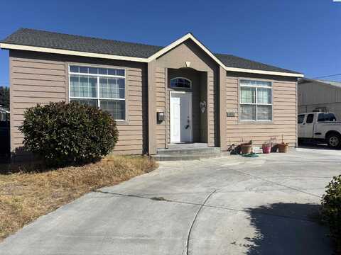 1214 Potter Ave, Richland, WA 99354