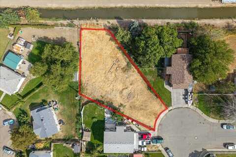 811 E 4th, Kennewick, WA 99336