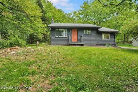216 Sutton Place, Pocono Summit, PA 18346
