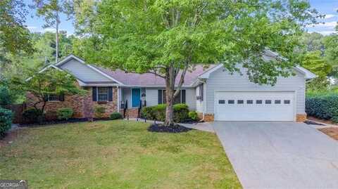 2452 Pine Cove Drive, Tucker, GA 30084