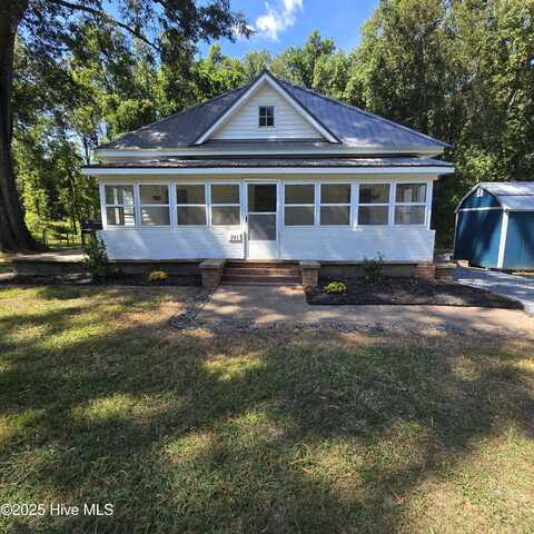 241 Dover Street, Star, NC 27356