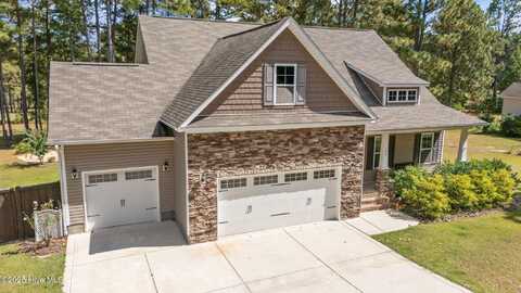 103 Laurel Oak Lane, Pinebluff, NC 28373