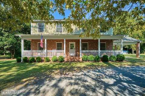 230 Oakwood Drive, Vass, NC 28394