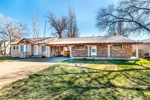 210 N Floyd Ave, Tulia, TX 79088