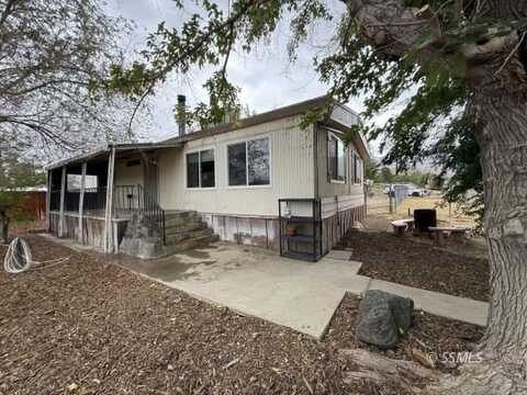 4772 Wallace LN, Lake Isabella, CA 93240