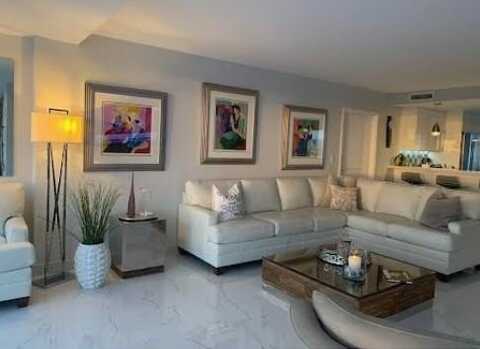 215 N Birch, Fort Lauderdale, FL 33304