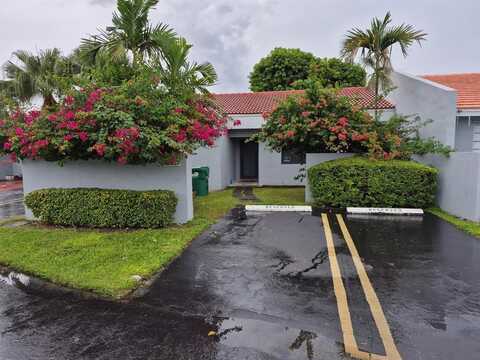 15337 SW 80th Ln, Miami, FL 33193