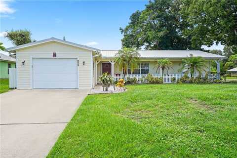 573 Alamanda Avenue, Sebastian, FL 32958
