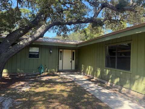 17 S Bay Shore Dr, Eastpoint, FL 32328