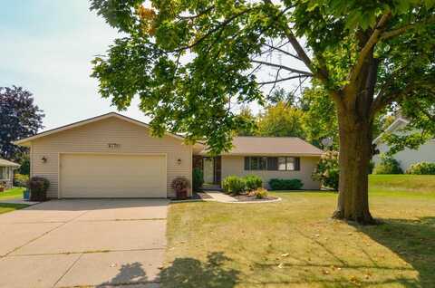 2751 BROOKVIEW Drive, GREEN BAY, WI 54313