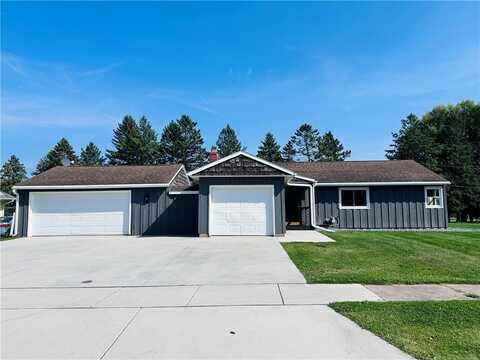 401 S Clark Street, Thorp, WI 54771